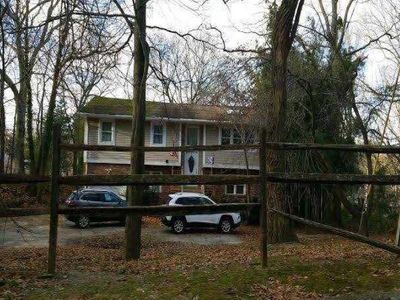 10 Regent Pl, Huntington, NY, 11743