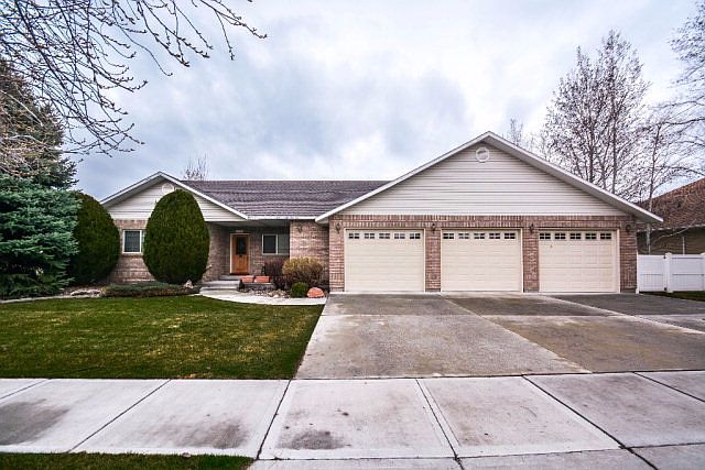1st image of 5776 Gleneagles Dr