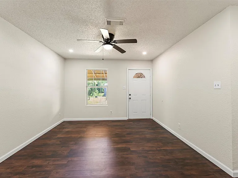 5941 Noel Ln — Photo 14