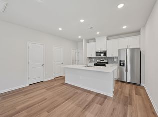 3516 Rosebush Dr, Zebulon, NC 27597