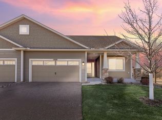 11206 Bushel Curv, Woodbury, MN 55129