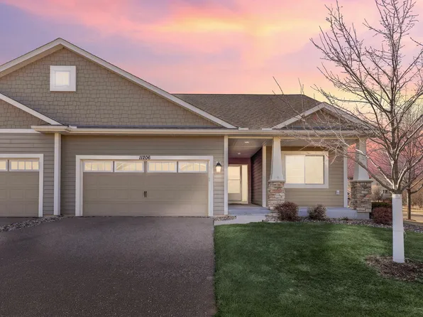 11206 Bushel Curv, Woodbury, MN 55129