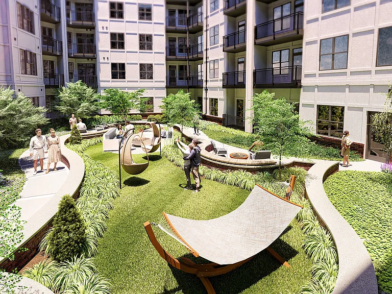 MAA Plaza Midwood — Photo 17