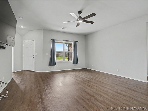 5th image of 16235 S 87th East Ave