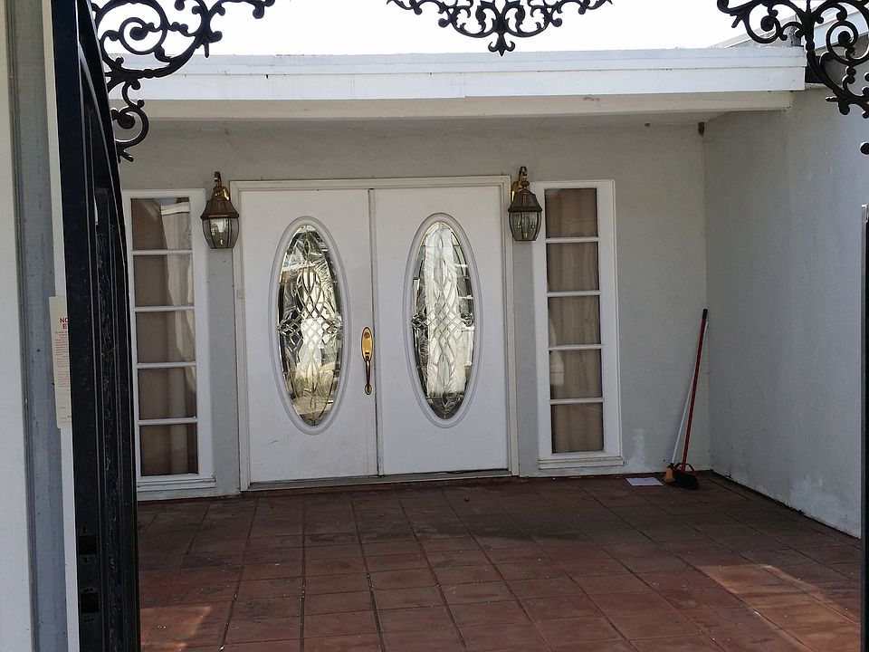 1st image of 141 S Baymar St