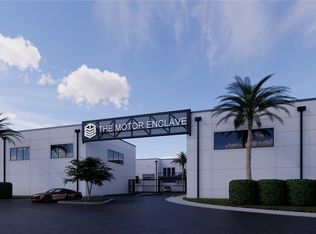 7045 N Tamiami Trl #101, Sarasota, FL 34243
