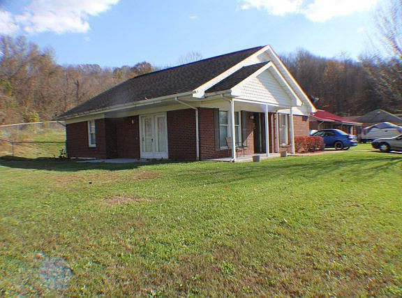 2nd image of 37 Butternut Dr