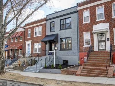 211 Ascot Pl NE, Washington, DC, 20002