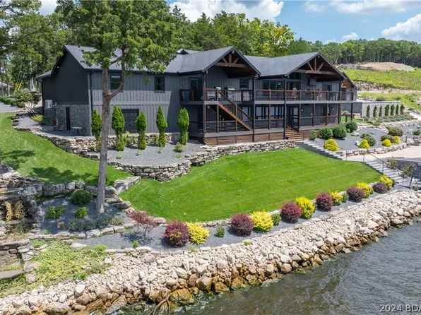 201 Shady Ozark Ln, Sunrise Beach, MO 65079
