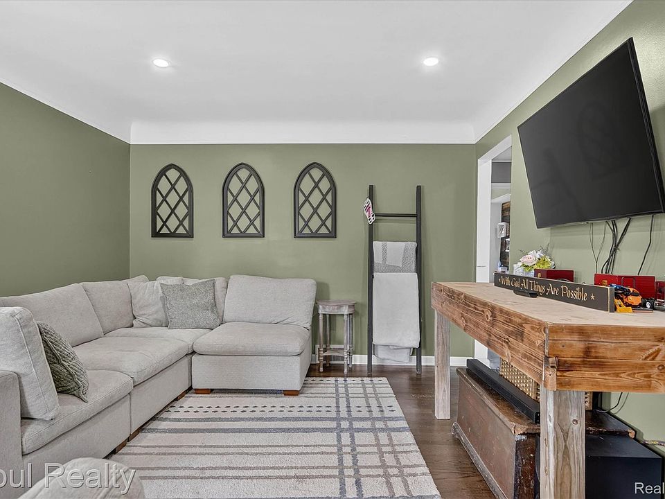 9031 Laurel St, photo 20