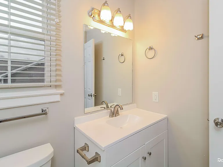 2601 Darden Rd — Photo 8
