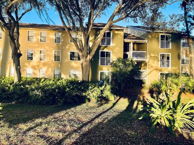225 S Tropical Trl APT 612, Merritt Island, FL, 32952