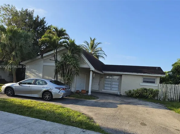 8720 Johnson St, Pembroke Pines, FL 33024