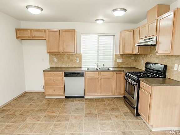 5th image of 502 S Trenton St