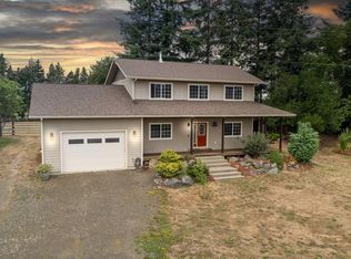 87951 Blazer Ln, Bandon, OR 97411