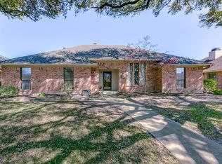 1906 Westminister Dr, Rowlett, TX 75088