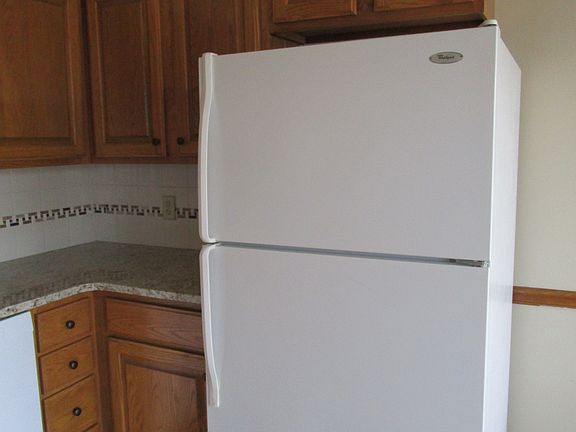 4th image of 1503 Grandview Ave
