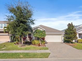 4247 Adelaar Dr, Sarasota, FL 34240