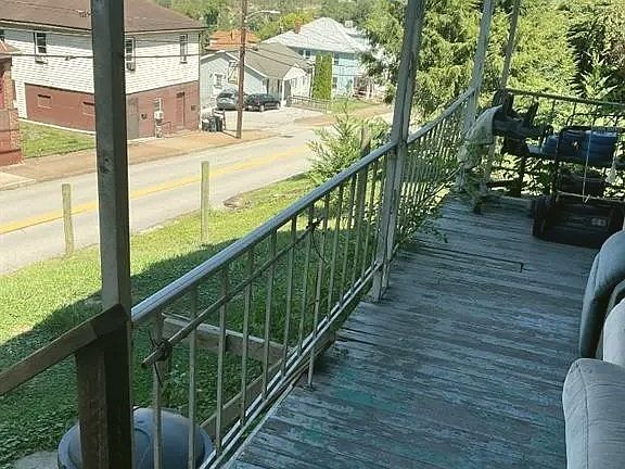 2nd image of 353 High St