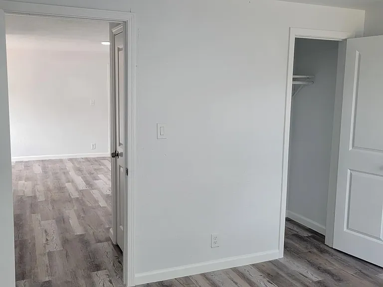 4525 Weaver Rd #15 — Photo 7