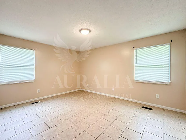 1408 Imperial Dr — Photo 7