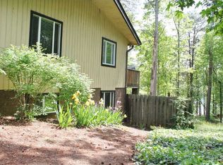 1615 Lakeside Trl, Cumming, GA 30041