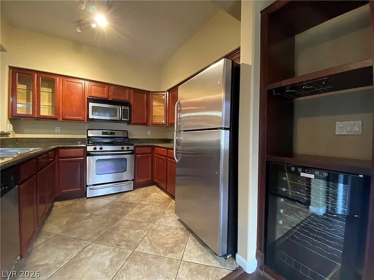 10224 Penrith Ave #204 — Photo 6