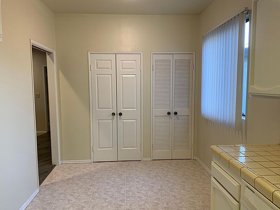 4th image of 12143 Valleyheart Dr APT 5