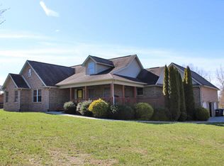 32 Inner Bank Dr, Somerset, KY 42503