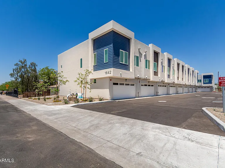 1642 E Monte Vista Rd #2 — Photo 30