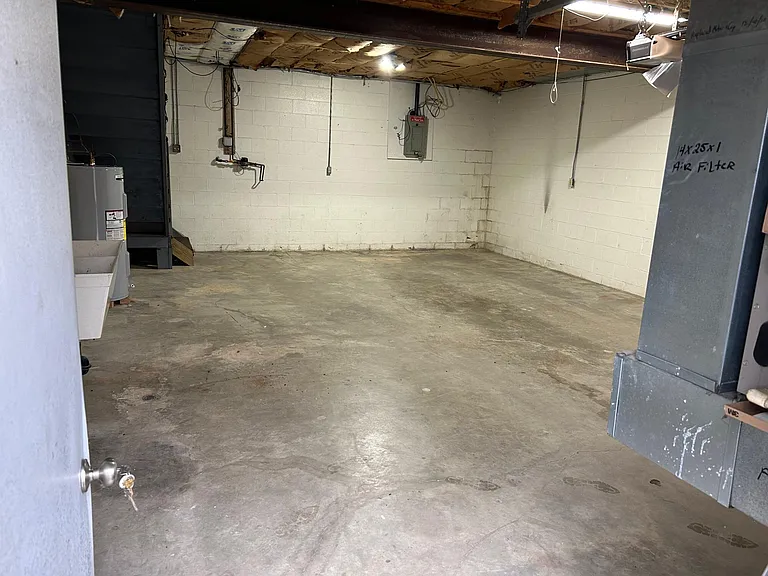 5 Maplewood Dr #12 — Photo 12