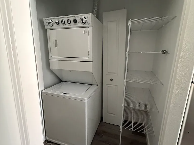 1000 SW 170th Ave #101 — Photo 7