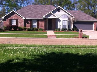 403 Rue Colombe, Carencro, LA 70520