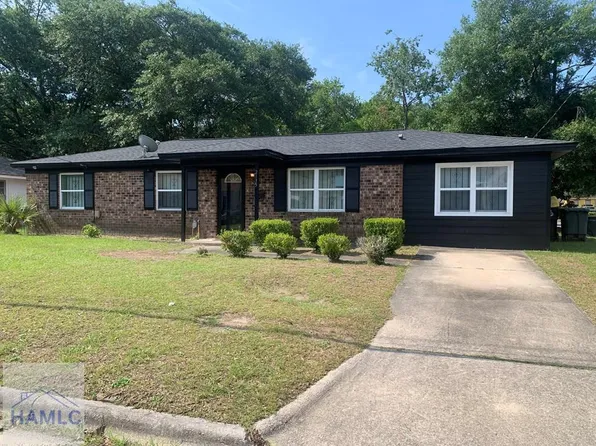 2135 Mississippi Ave, Savannah, GA 31404