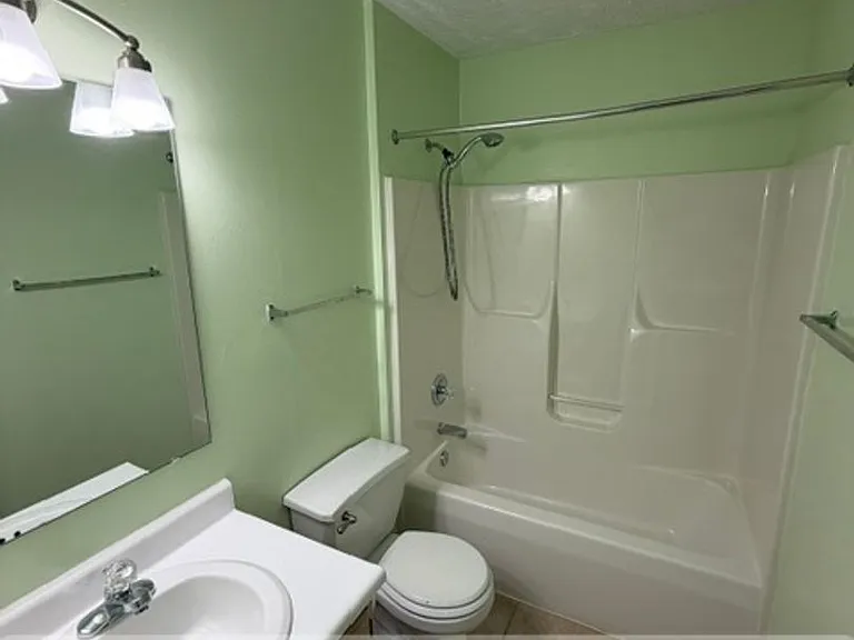 108 Peregrine Pl — Photo 11