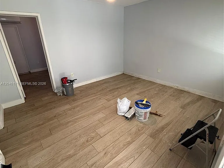 1450 Lenox Ave #5 — Photo 8