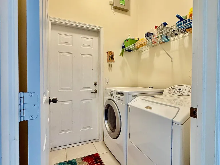 408 N Key Lime Sq SW — Photo 34