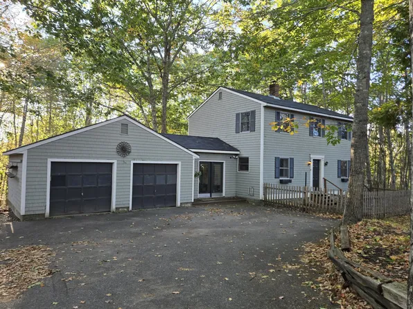 125 Ellsworth Road, Blue Hill, ME 04614