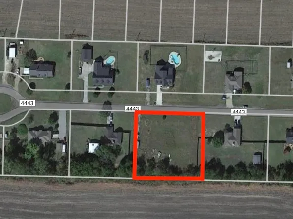 271 County Road 4443, Trenton, TX 75490