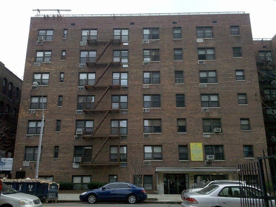 For Sale: 143-40 Roosevelt Ave, Flushing, NY 11354