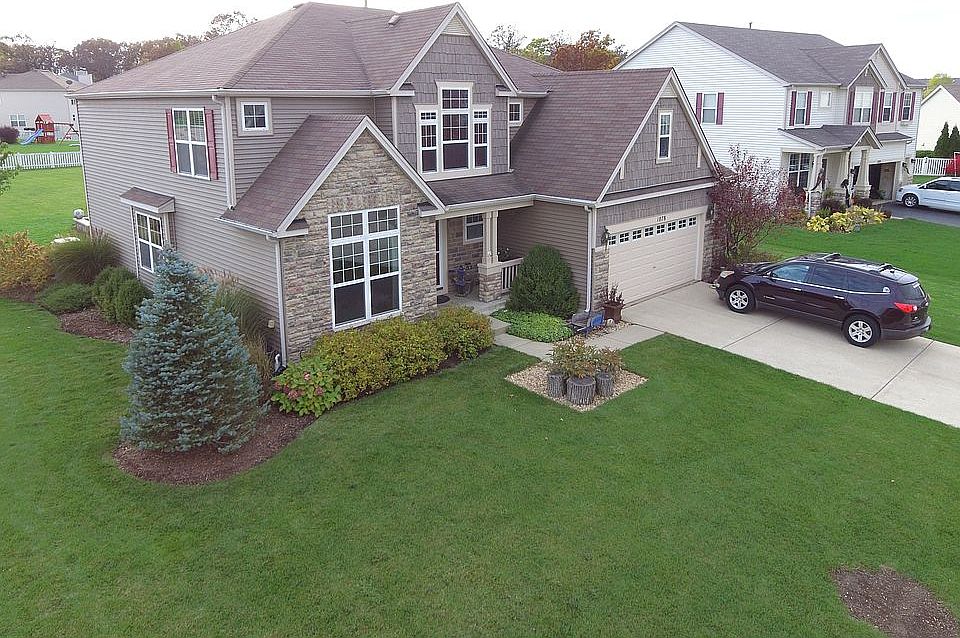 2nd image of 1078 Ames Ct