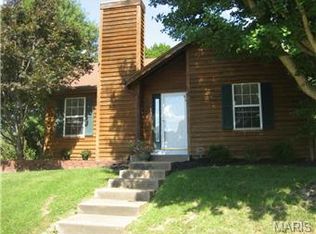 1397 Horseshoe Bnd, High Ridge, MO 63049