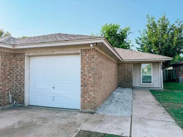 1903 San Rafael St, Fort Worth, TX 76134