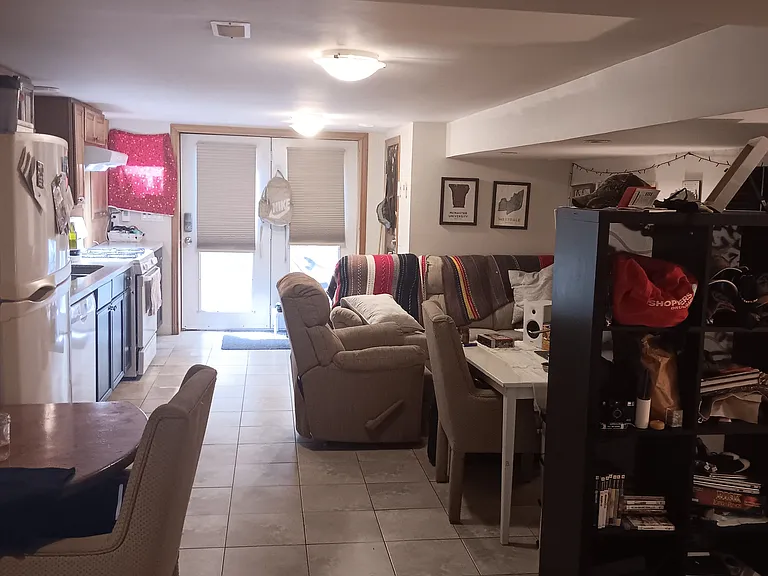 231 Clendenan Ave #1 — Photo 2