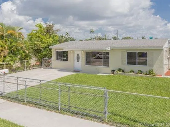 2705 Sherman Street, Hollywood, FL 33020