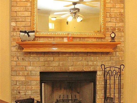 5th image of 75 Willow Run Dr