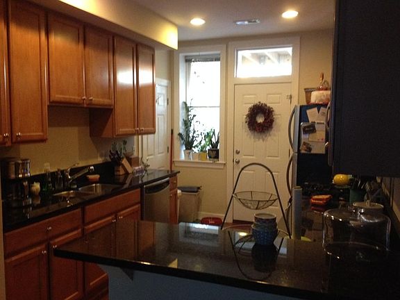 Kitchen (view 1) with breakfast bar