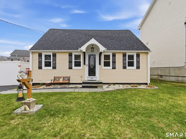 933 East Broadway, Milford, CT 06460