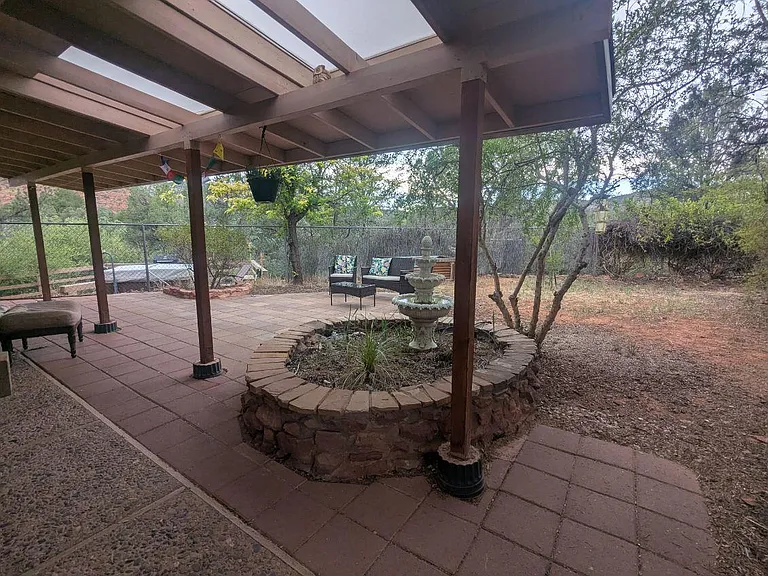 45 Red Rock Crossing Rd — Photo 15