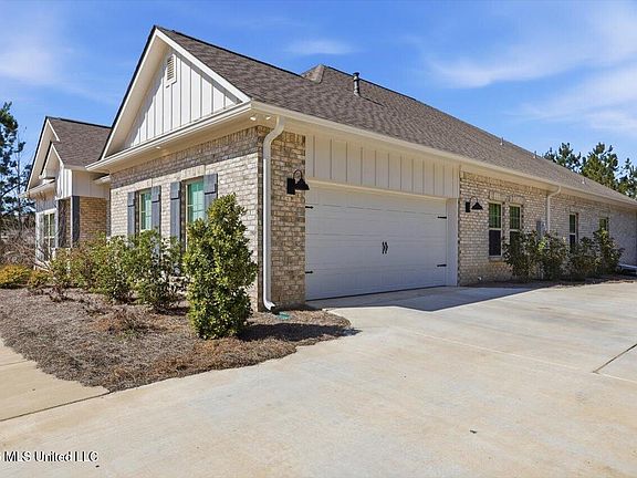 5th image of 208 Stout Rd